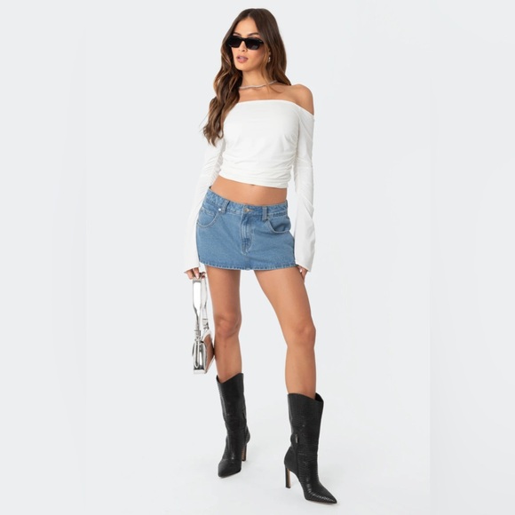 Edikted Corey Ruched Off Shoulder Long Sleeve Top, size XS - Picture 3 of 12